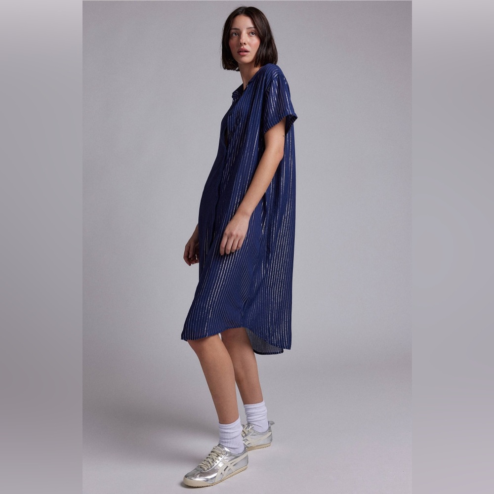 Wildfang Empower Pinstripe midi shirt dress blue silver stripe short sleeve M - Picture 4 of 16